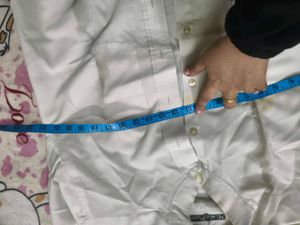 Men&#39;s White Formal Shirt in XXL size