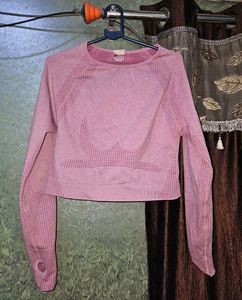 Trendy Active Wear Top