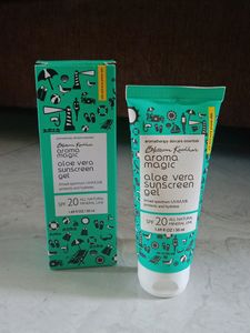 Aroma Magic AloeVera Sunscreen For Acne Prone Skin