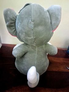 TOM softTOY