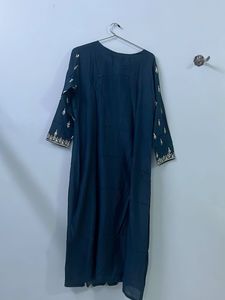 Elegant Embroidered Kurti
