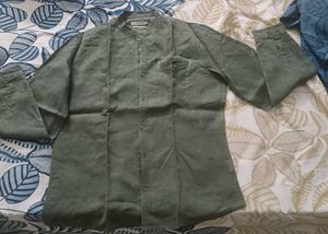 Mens Shirt Size 40 M Slightly Faded