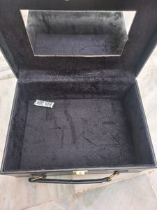 Lakme Black Vanity Box