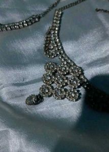 Jewellery Set Of 4