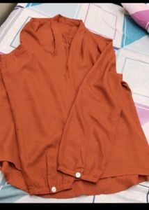Rust V-Neck Long Sleeve Top