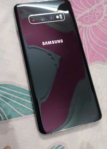 Samsung Galaxy S10+