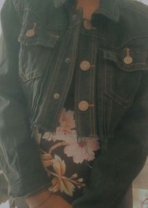 crop denim jacket