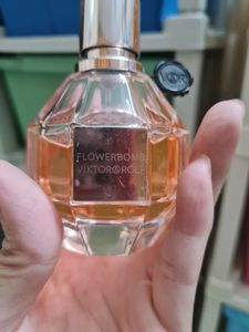 Viktor &amp; Rolf Flowerbomb