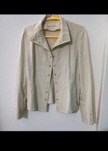 Jacket / Short Coat / Blazer