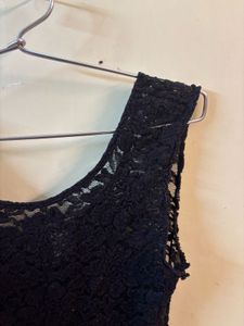 Black Lace Top - H&amp;M DIVIDED