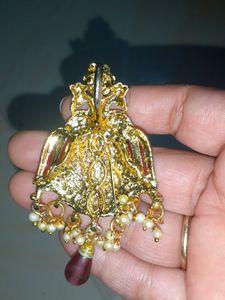Pendent With Earrings