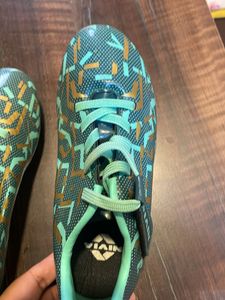 Girls Football Shoes