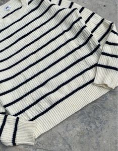 UNIQLO STRIPE KNITWEAR SWEATER