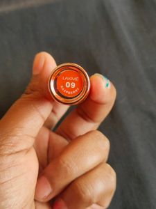 Lakme 9 To 5