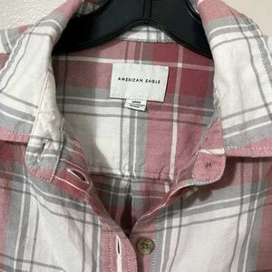 American Eagle Cropped Fannel SHIRT