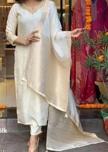 Silk bland Kurta With Trousers & Dupaptta