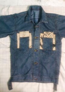 STUNNING UNISEX DENIM JACKET
