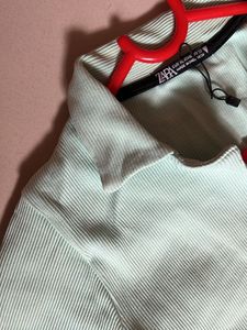 Zara Pista Crop T-shirt