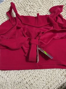 Red Sleeveless Top