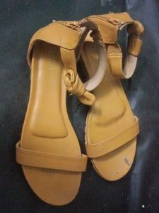 Sandal