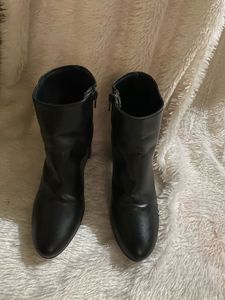 ELLE Leather Black Ankle Boots