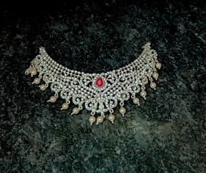 Elegant Silver-Tone Necklace