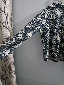 Woolen Top