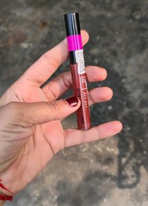 Maybelline Fit Me Compact + Elle18 Liquid Lipstic
