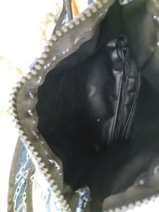 Sling Bag