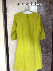 Green Embroidered Kurta