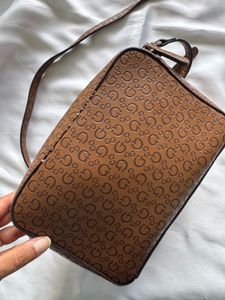Guess Crossbody Bag