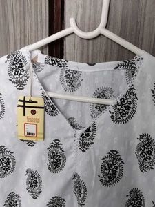 White Printed Cotton Kurti – Brand New