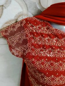 iska top dupatta