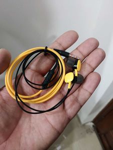 Realme Stereo Earphones