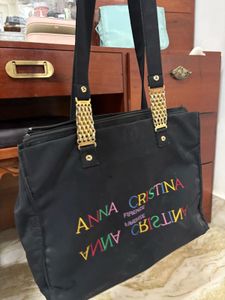Anna Cristina Designer