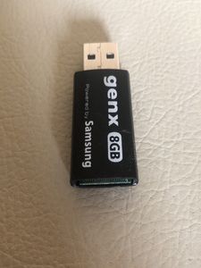 Toshiba 8gb And Samsung genx 8 gb USB Flash Drive
