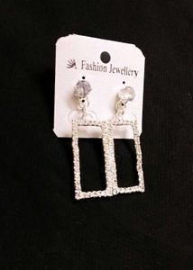 Sparkling Drop Earrings
