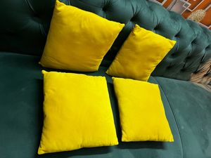 4 Yellow Classy Cushions⭐️❤️