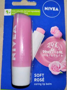 Nivea Soft Rose 🌹 Caring Lip Balm