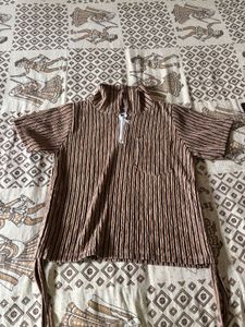 Polo Top With Small Zip. Lace Added For Cropping.