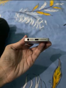 Apple iPhone 5S