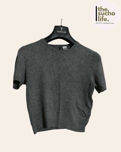 Small Gray Short Sleeve Crop Top | Free De