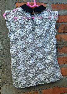 Combo Sell Of 2 Lace Top.