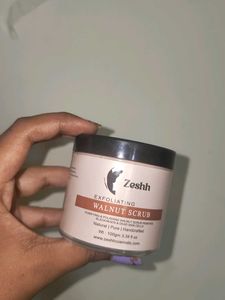 Zesh Walnut Face Scrub
