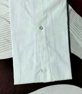 CLASSIC WHITE SHIRT