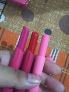 Myglamm Smoothie Tinted Lip Balms