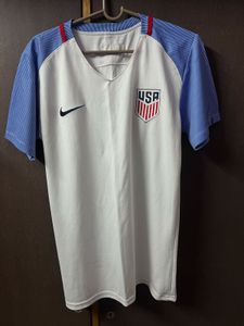 Nike dri-fit tshirt