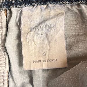 Light Wash Denim Jeans