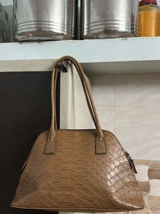 Elegant Handbag