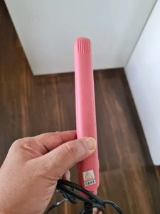 Pink Hair Mini Crimper